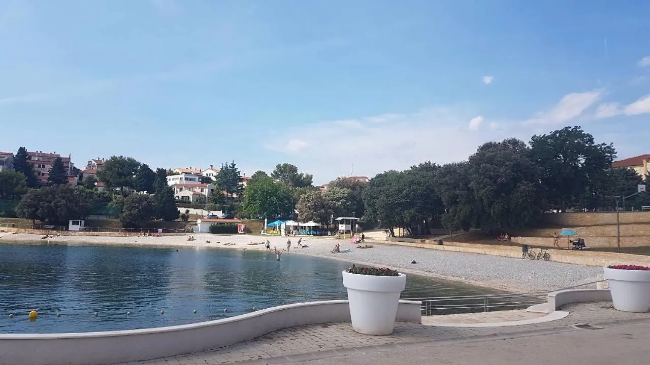 Sea Breeze Studio Pula